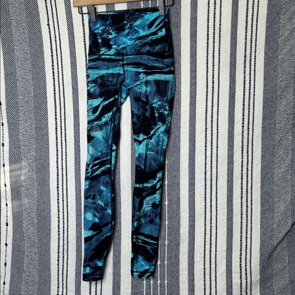 lululemon athletica Pants - Lululemon Wunder Under Leggings